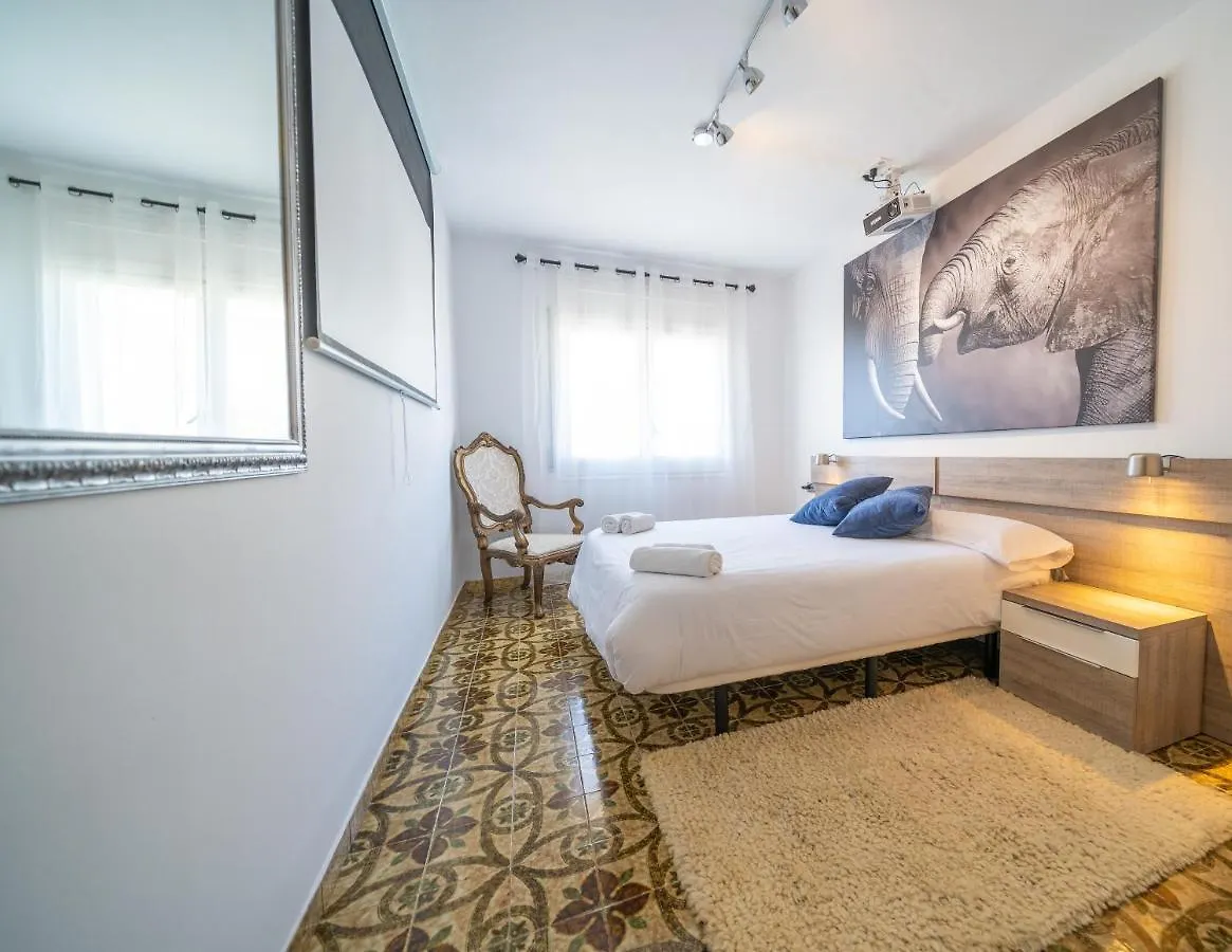 Homeholidaysrentals Kalani 피네다데마르