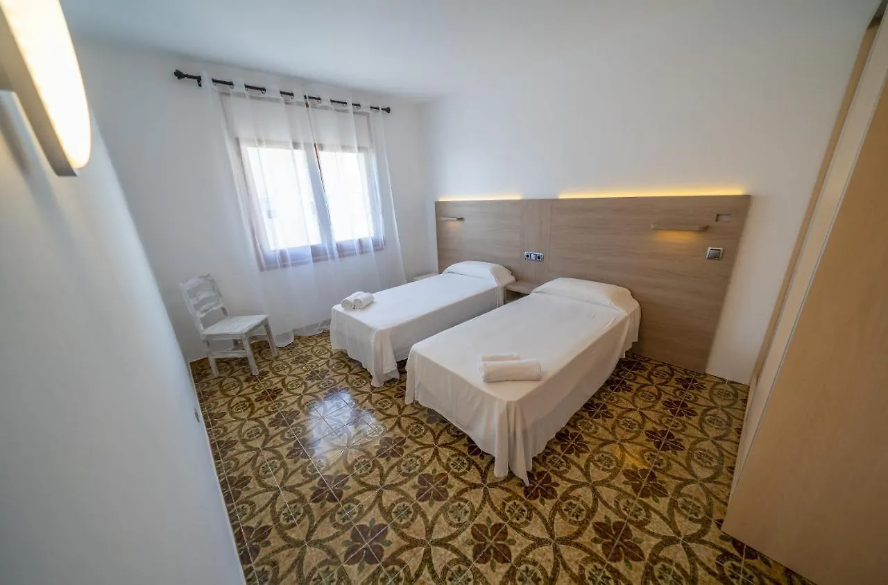 Homeholidaysrentals Kalani 피네다데마르 0*,